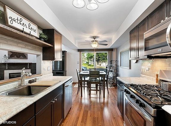 5th image of 17010 Circle Dr W #17010