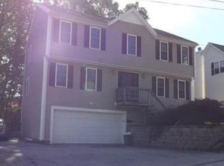 7 Hazel St, Worcester, MA 01604