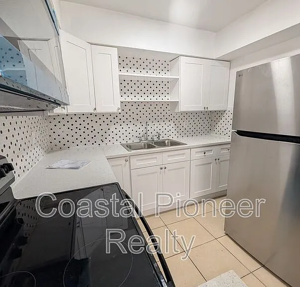 3721 N Whittier St — Photo 14