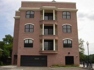 52 Main St #303, Nashua, NH 03060