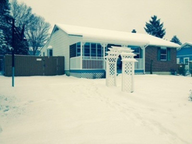 2nd image of 325 Bryanstone Rd