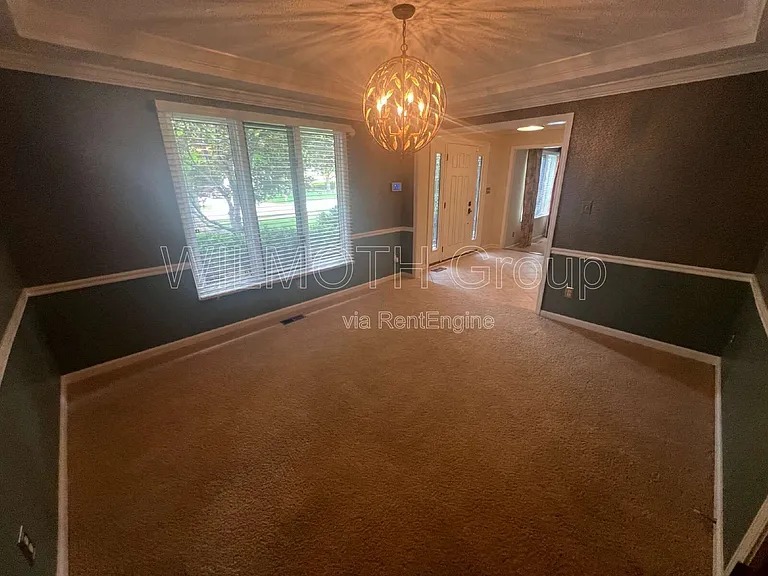 12748 Limberlost Dr — Photo 9