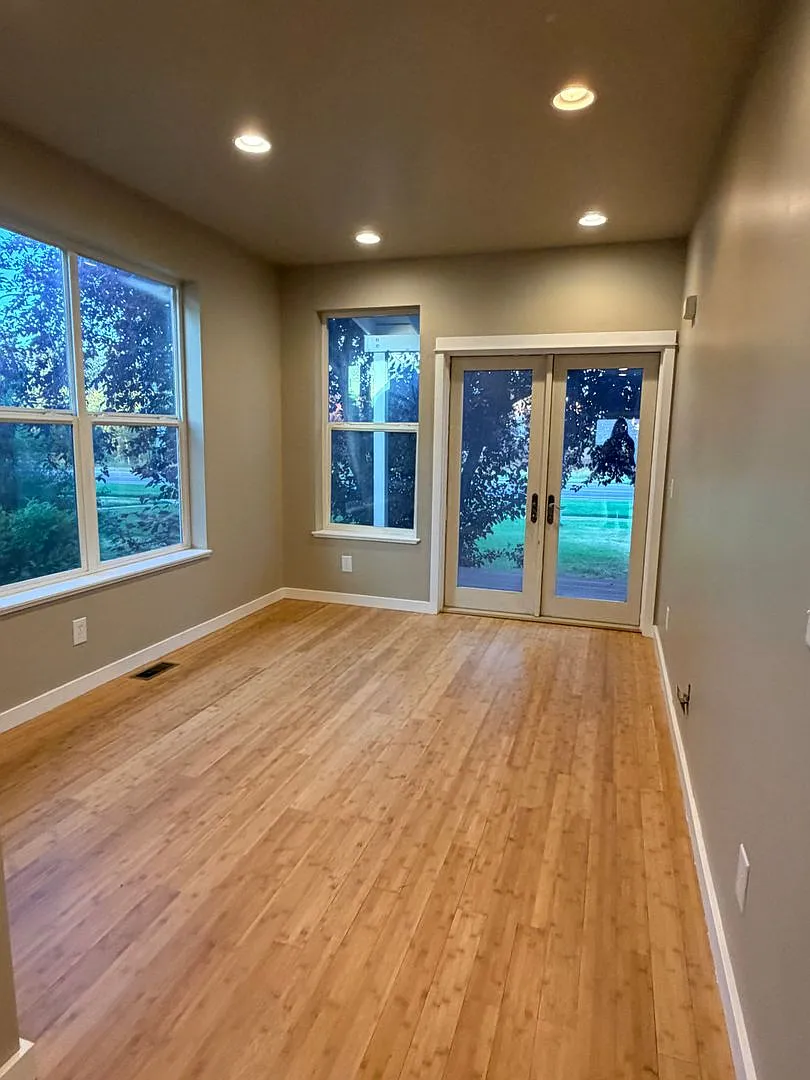 Beautiful uniquely designed home ready for new tenants! — Photo 3