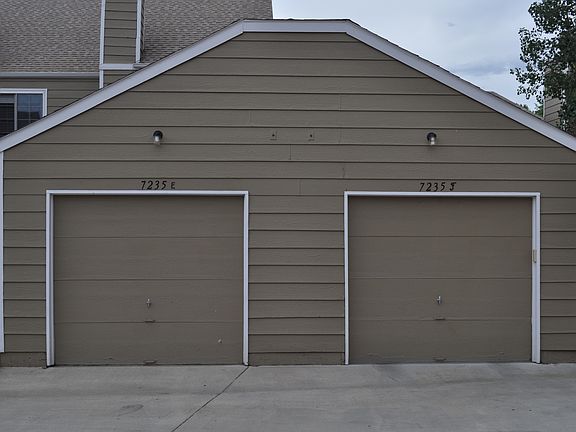 Over-sized Single Car Garage