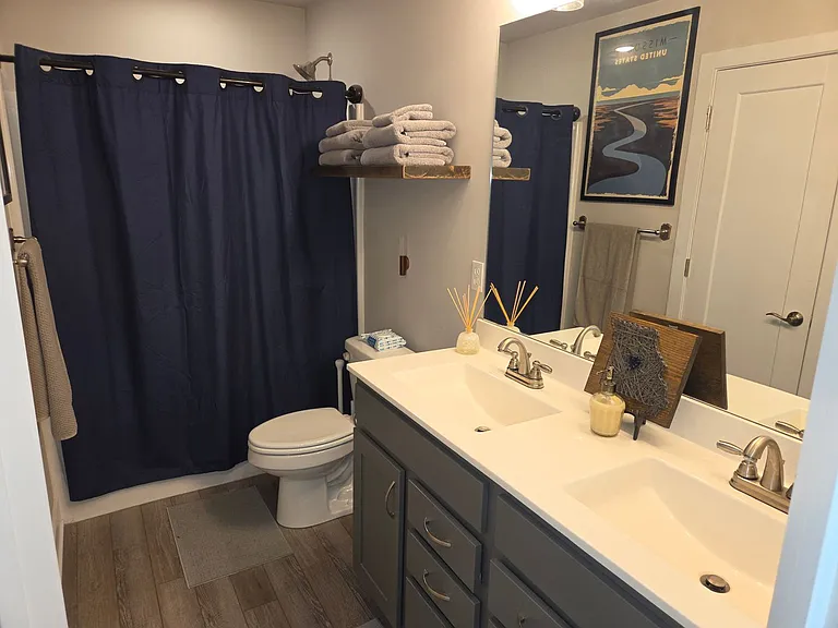 1512 Spring Mountain Dr — Photo 13