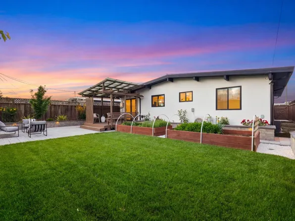 1736 Hamlet St, San Mateo, CA 94403