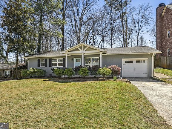 2nd image of 2771 Pangborn Rd