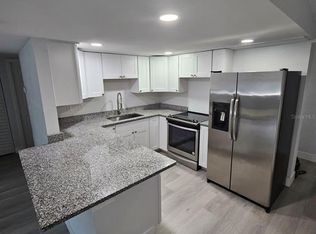 1953 W Skyline Dr, Clearwater, FL 33763