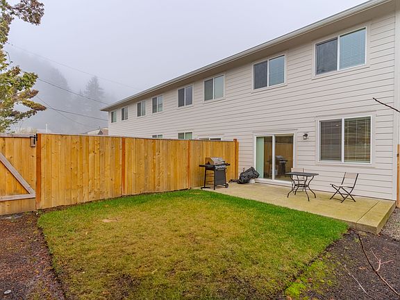 4th image of 169 Rosewood Dr NW