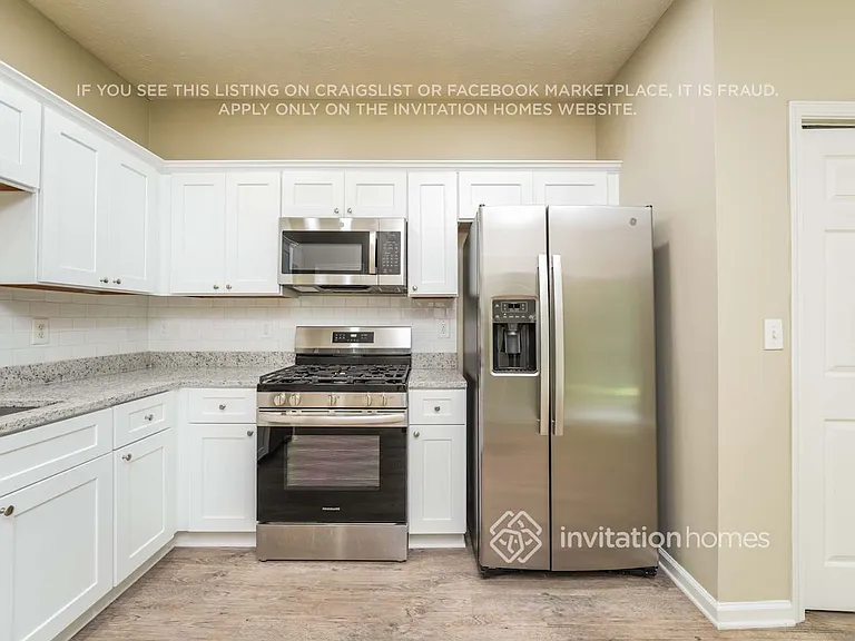 3862 Jackson Shoals Dr — Photo 6
