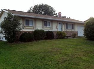 524 Meadow Cir, Hurricane, WV 25526