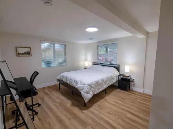 (undisclosed Address), Las Vegas, NV 89121