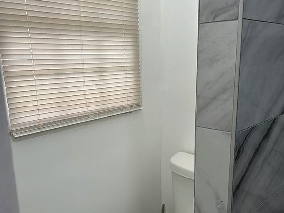 2nd image of 1776 Neely Ave #2