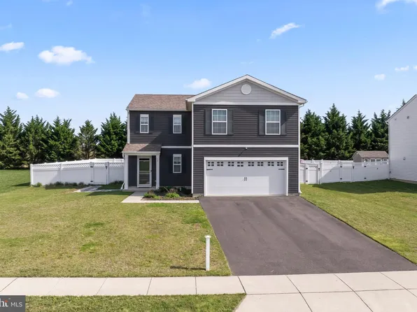 13 Eisenhower Dr, Bridgeton, NJ 08302