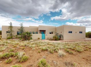 31 Chapala Rd, Santa Fe, NM 87508
