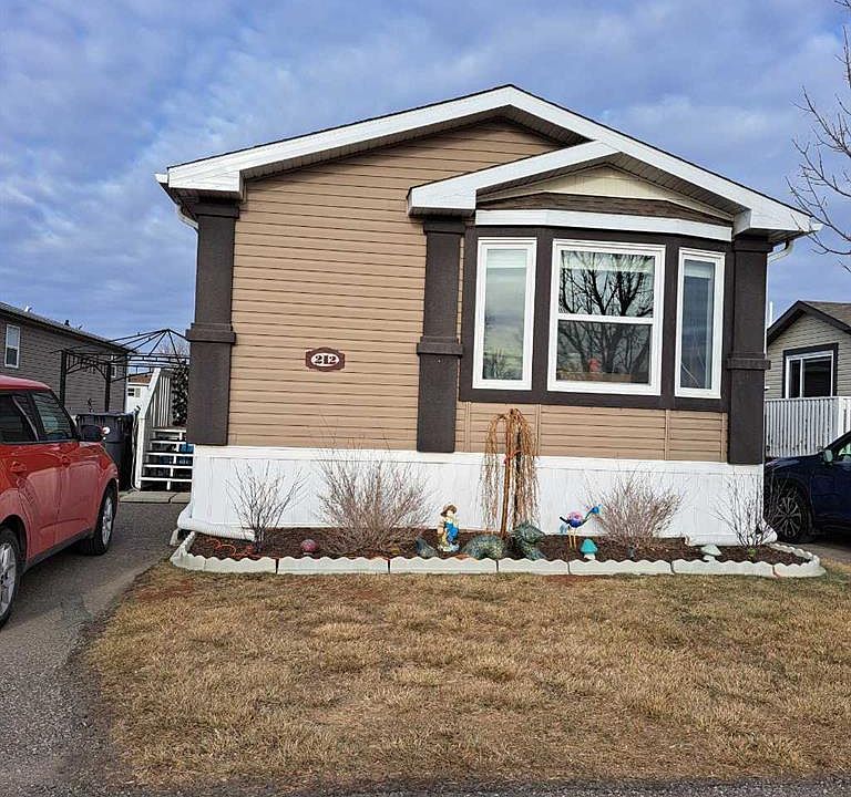 1st image of 212 Engineer Ave