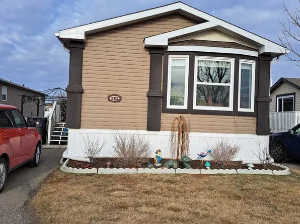 212 Engineer Ave, Coaldale, AB T1M 0A9