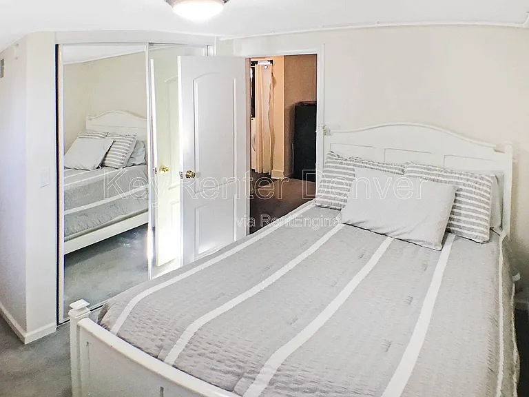 485 S York St — Photo 19