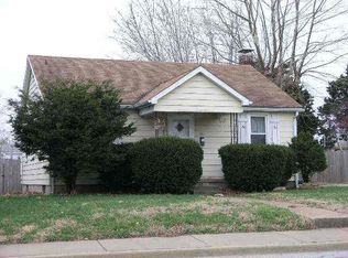 537 S Main St, Columbia, IL 62236