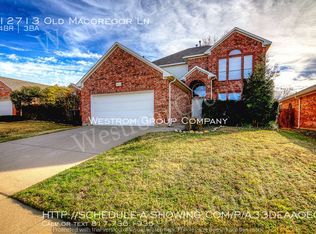 12713 Old Macgregor Ln, Fort Worth, TX 76244