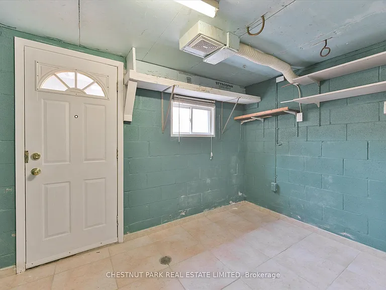 13 Silver Ave #MAIN BSMT — Photo 17