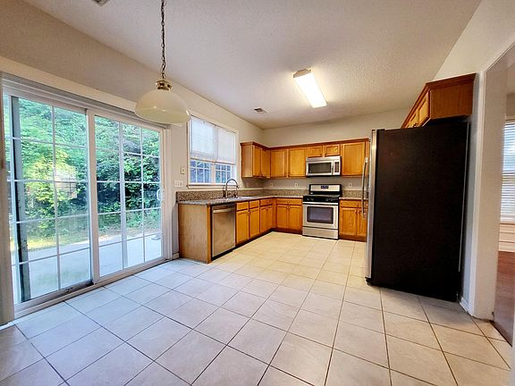 5th image of 3209 Davenport Park Ln