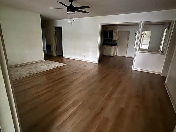 2nd image of 315 Tabernacle Rd