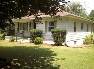 616 Browntown Rd, Max Meadows, VA 24360