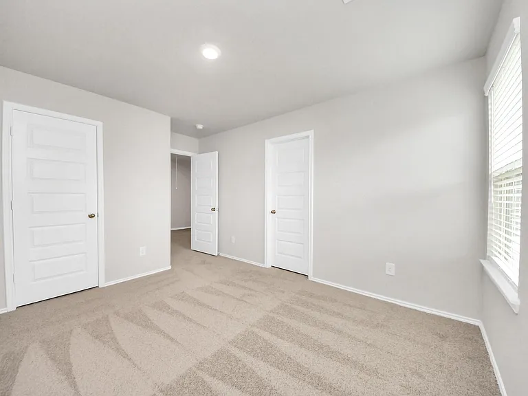 21235 Memorial Vista Dr — Photo 18