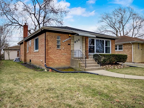 2nd image of 8217 Monticello Ave