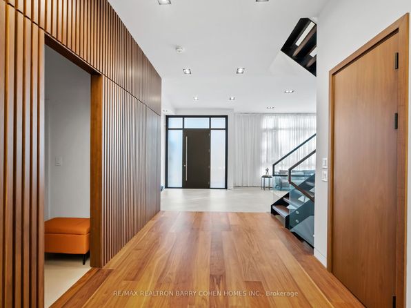 23 Alderdale Ct, Toronto, ON M3B 2H8