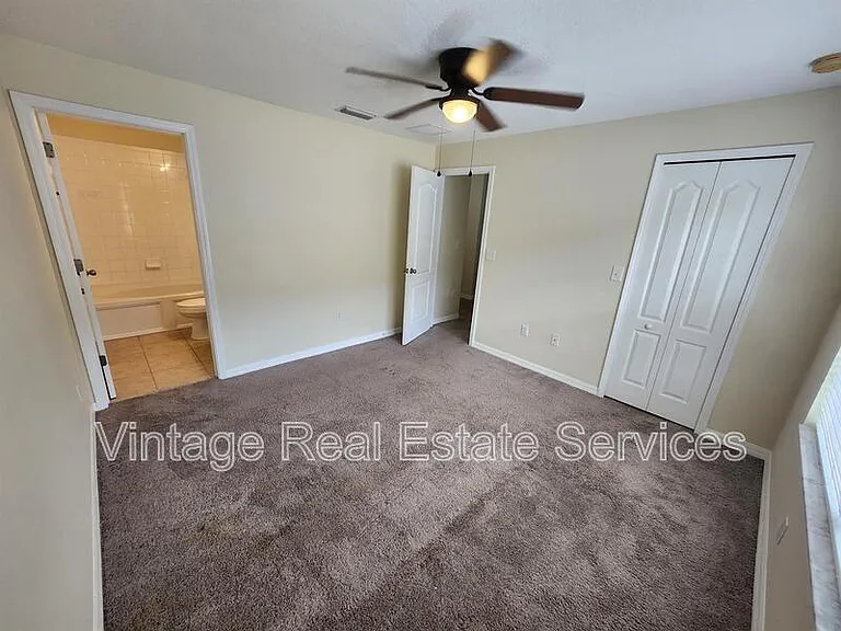 10932 Keys Gate — Photo 20