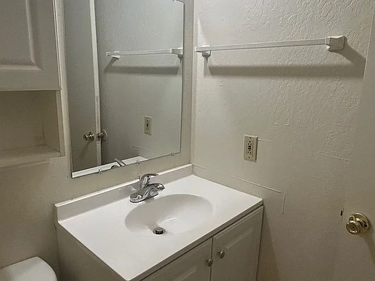 Wildflower Apartments — Photo 3