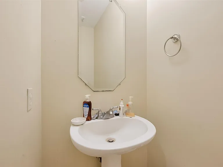 14419 Manorbier Ln — Photo 21