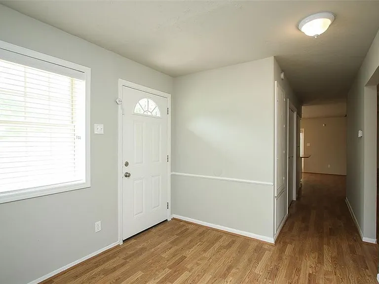 30115 Misty Meadow Dr — Photo 3
