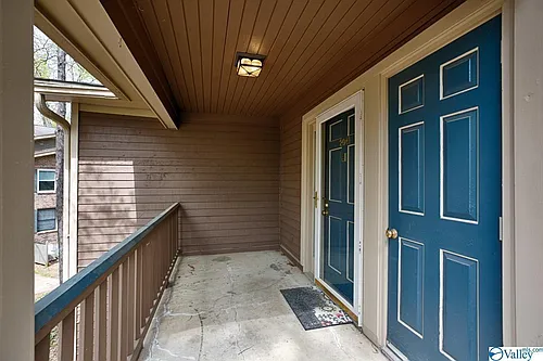 2041 Greenwood Pl SW Photo 1