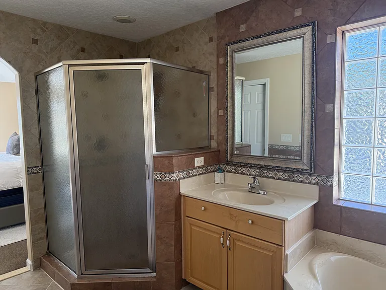 12242 Hawkstowe Ln — Photo 15