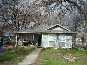 1st image of 559 Corliss