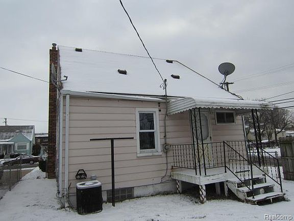 5th image of this home