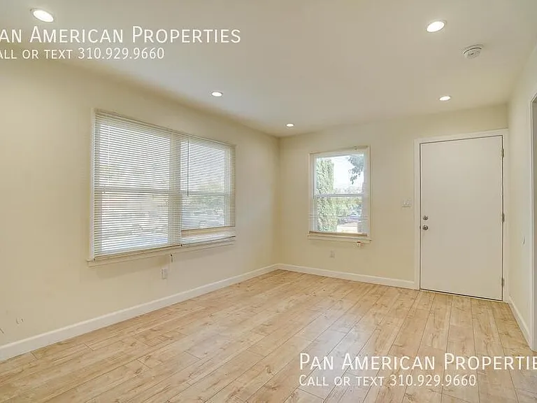 1741 Cedar Ave #3 — Photo 8