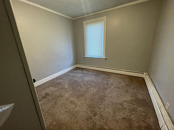 4th image of 41 West St APT 3