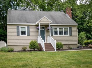 24 Collins Dr, Hudson, MA 01749