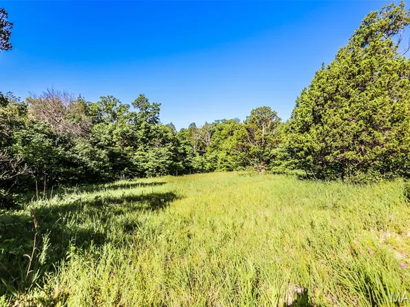 220 Whitetail Rdg, Dittmer, MO 63023
