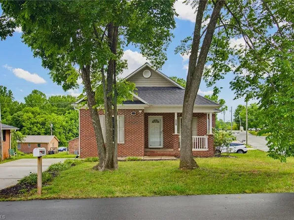 529 Meredith Ave, Lexington, NC 27292