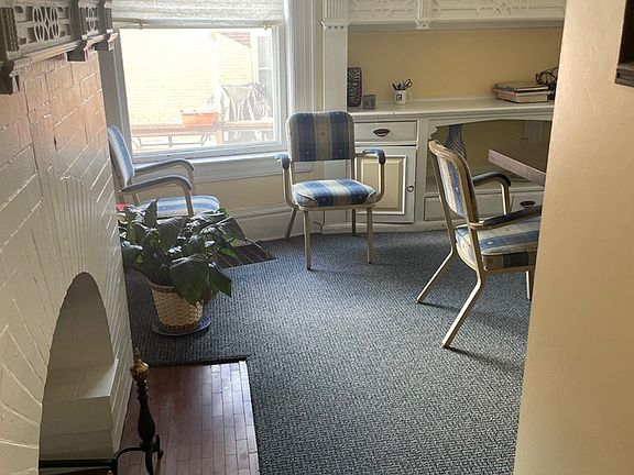 4th image of 120 W 1st St