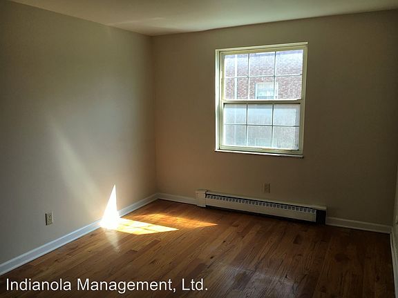 5th image of 950 E North Broadway St APT 17