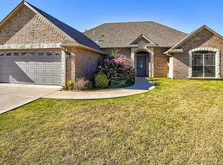 5425 SW Trevor Cir, Lawton, OK 73505