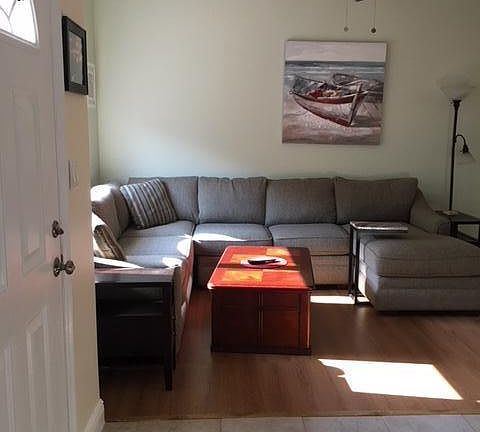 4th image of 126 Monroe Ave #0