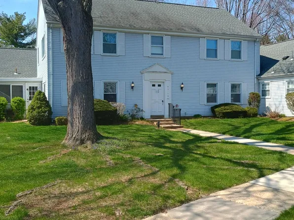 317B Stowe Ln #B, Monroe Township, NJ 08831