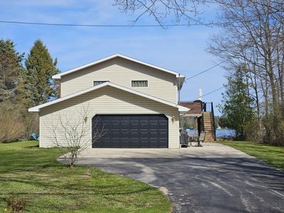 4647 W Cedar Lake Rd, Greenbush, MI, 48738